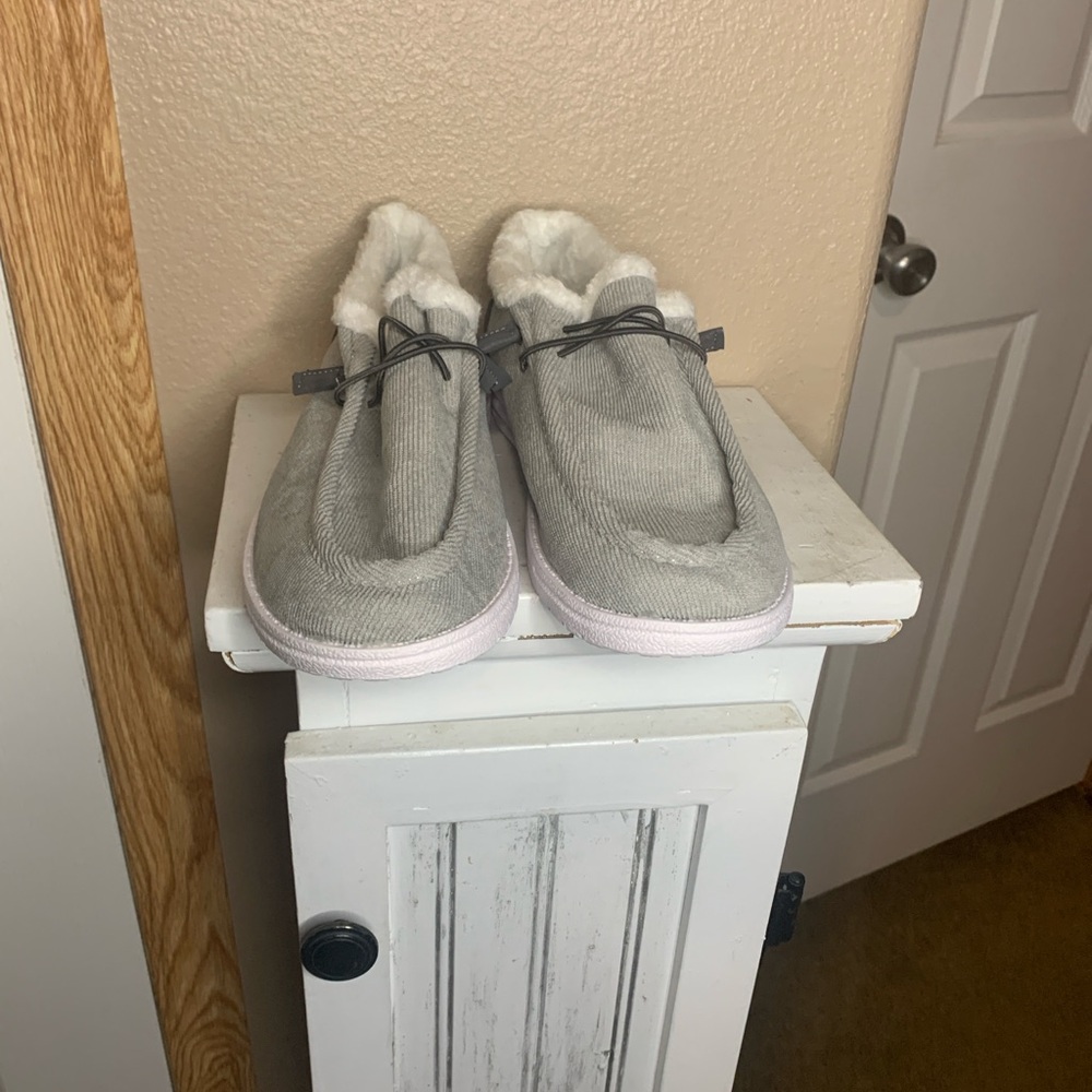 GRAY Fleece Lined Casual Shoes - Picture 4 of 7